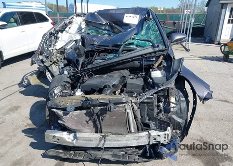 2019 Toyota Highlander Le z USA, uszkodzony, nr VIN 5TDBZRFH7KS960495